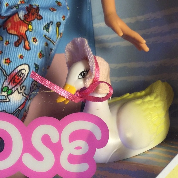 Vintage Barbie and Kelly Mother Goose Barbie Dolls - Picture 5 of 11